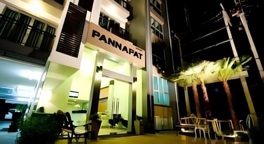 Pannapat Place Бангкок Экстерьер фото